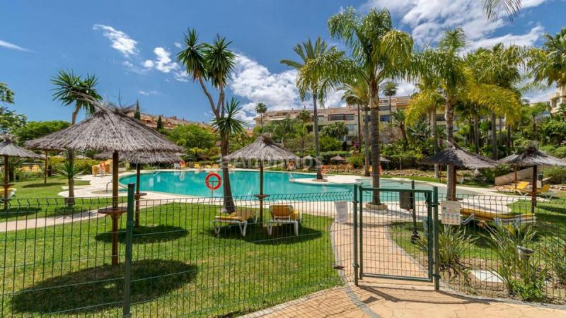 APARTAMENTO EN VENTA EN RIO REAL-LOS MONTEROS, MARBELLA