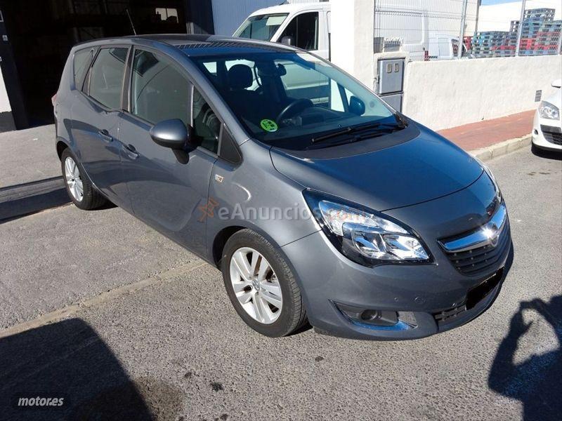 OPEL MERIVA 1.4 NEL SELECTIVE AUTO DE 2015 CON 28.750 KM POR 15.995 EUR. EN ALICANTE