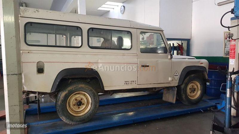 LAND ROVER DEFENDER DEFENDER 110 TDI TECHO DURO DE 1992 CON 290.000 KM POR 14.000 EUR. EN TARRAGONA